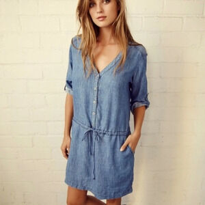 Michael Stars 70% Tencel/30% linen Blend Chambray Dress, Medium, EUC